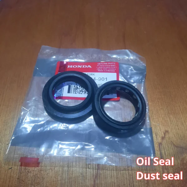 CRF 150L Front Fork Seal Set